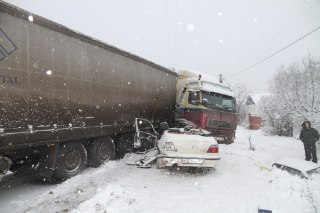 В Костроме в аварии погибла 8-летняя девочка
