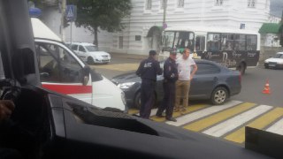 В Костроме водитель Шкоды Октавии сбил пешехода