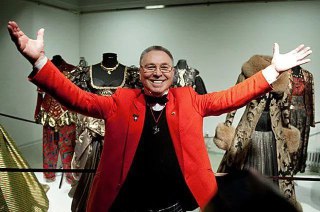 Сегодня в Кострому приезжает знаменитый модельер Вячеслав Зайцев