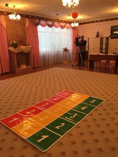 Телекомпания «РУСЬ» приступила к съемкам пятого юбилейного сезона проекта «Умницы и умники. Первые шаги»