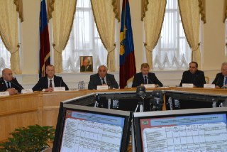 Патриотическое воспитание костромской молодежи обсудили сегодня на совете при губернаторе